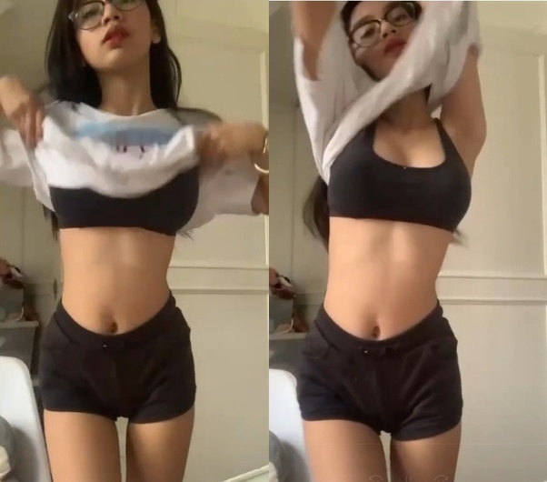 Cô nàng body gợi cảm khiến anh sướng điên đảo chỉ sau một cú nhấp đầu tiên.